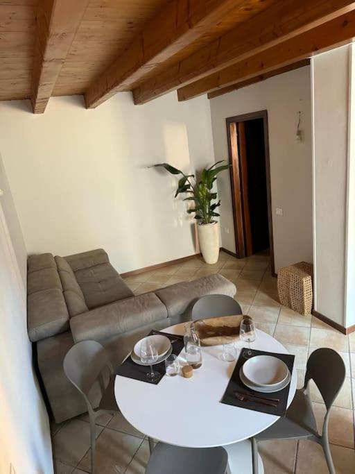 Appartamento Santa Maria Desenzano del Garda Exterior foto